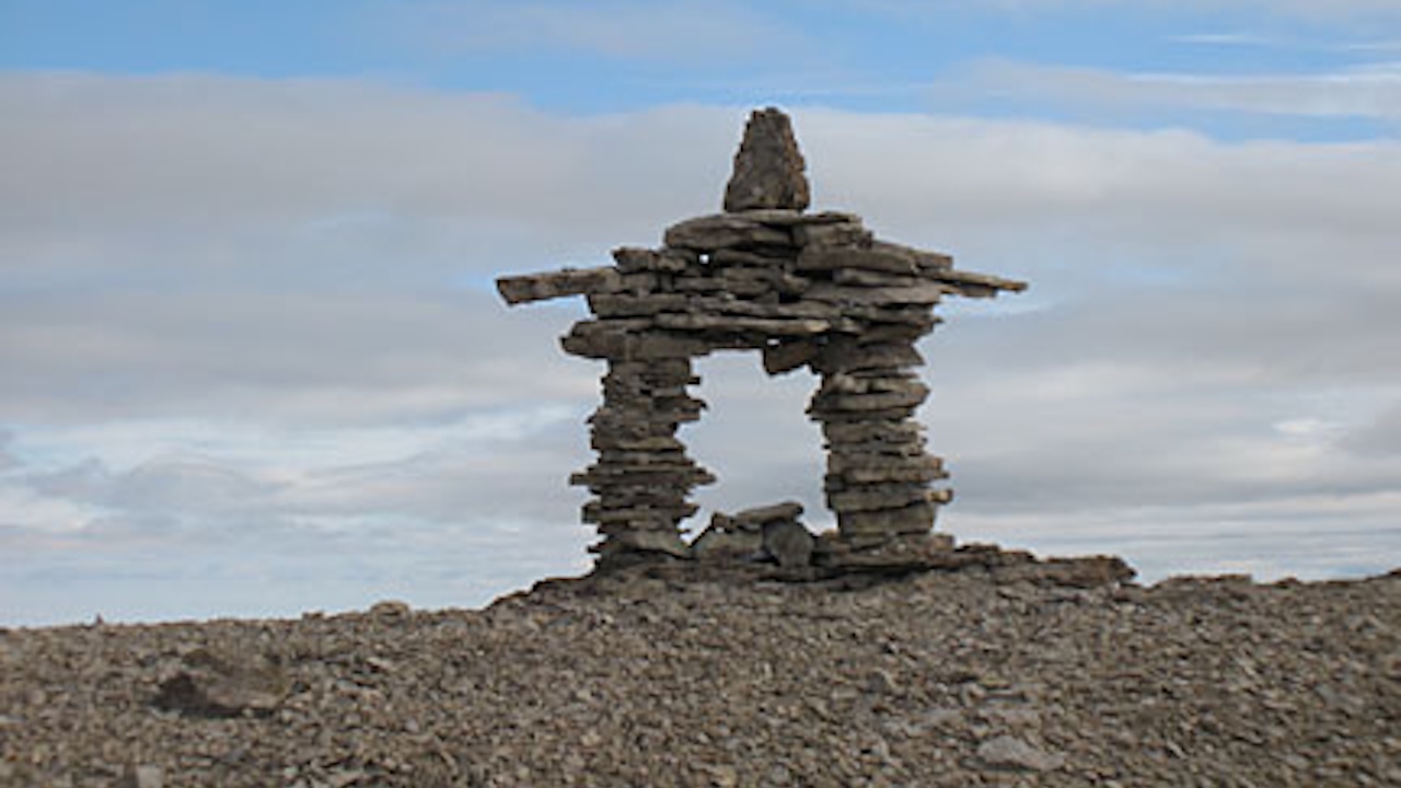 Keith Cowing’s Devon Island Journal – 18 July 2007: Ancient Memorials for Modern Space Explorers