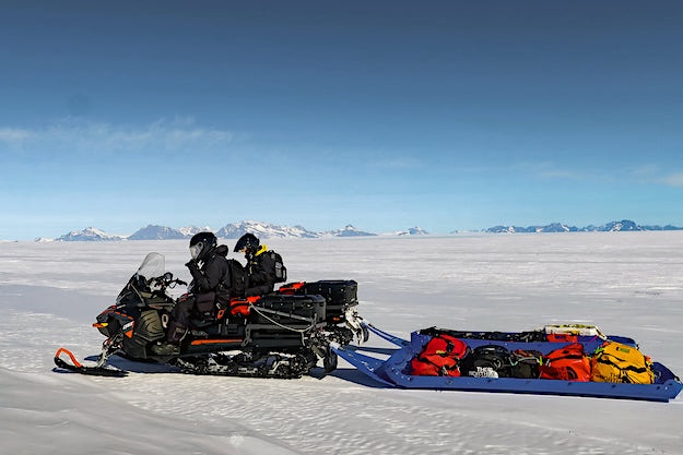 Astrobiologist Dale Andersen Antarctic Status Report 25 December 2021: Merry Christmas From Cape Town