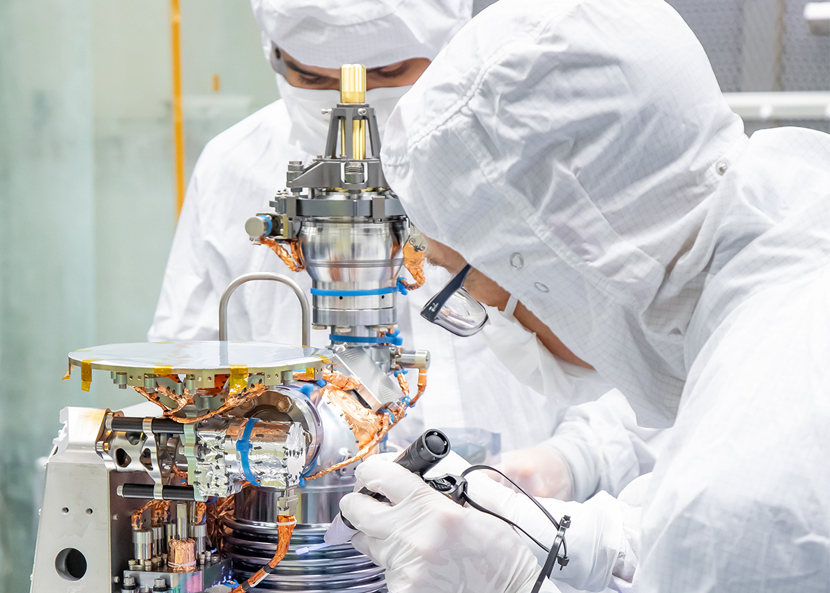 SwRI delivers the MAss Spectrometer for Planetary Exploration (MASPEX) for Europa Clipper
