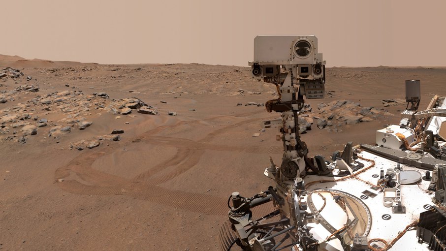 Orientación de naves espaciales a sitios de interés en astrobiología en Marte