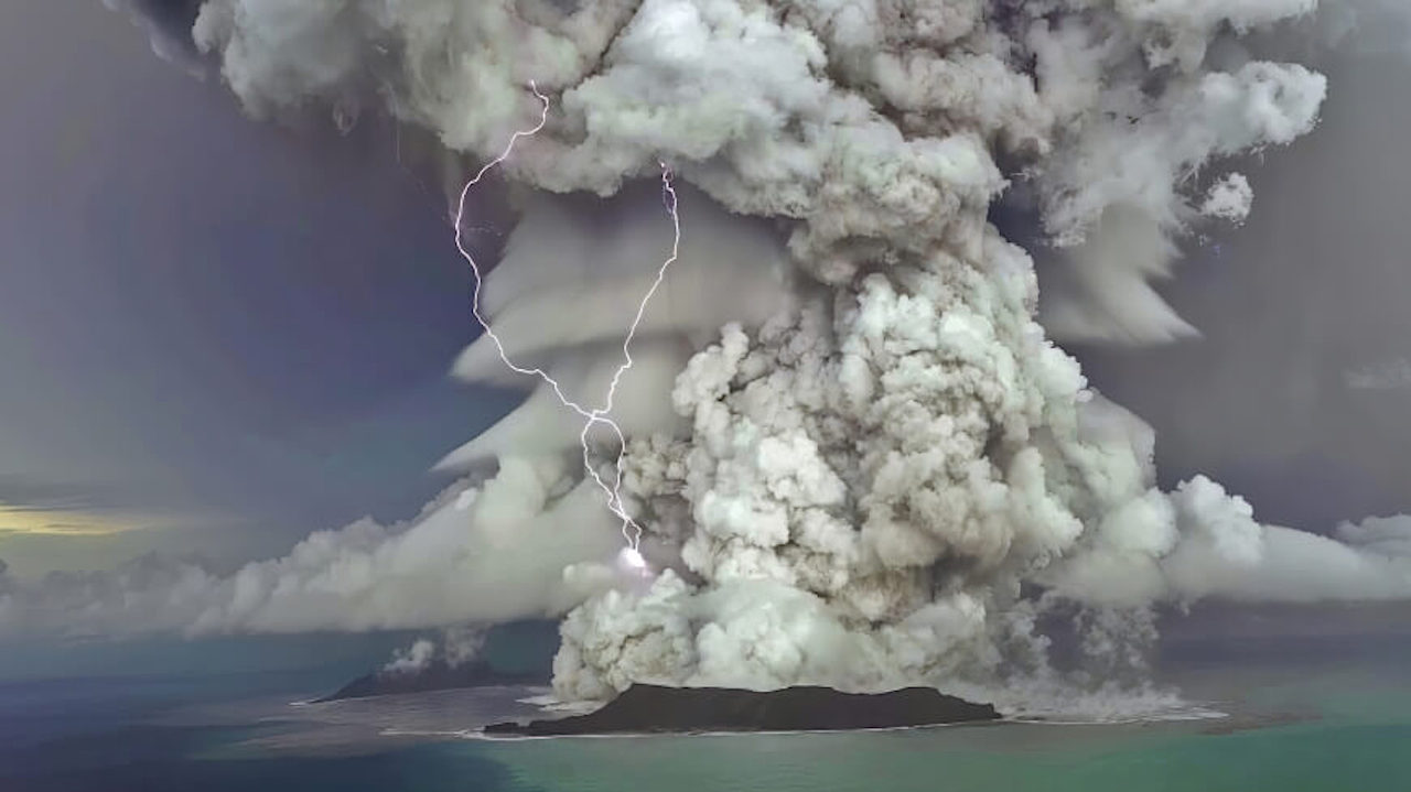 De enorme uitbarsting van Honga-Hunga Haapai in 2022 verlaagt het ozonniveau op aarde