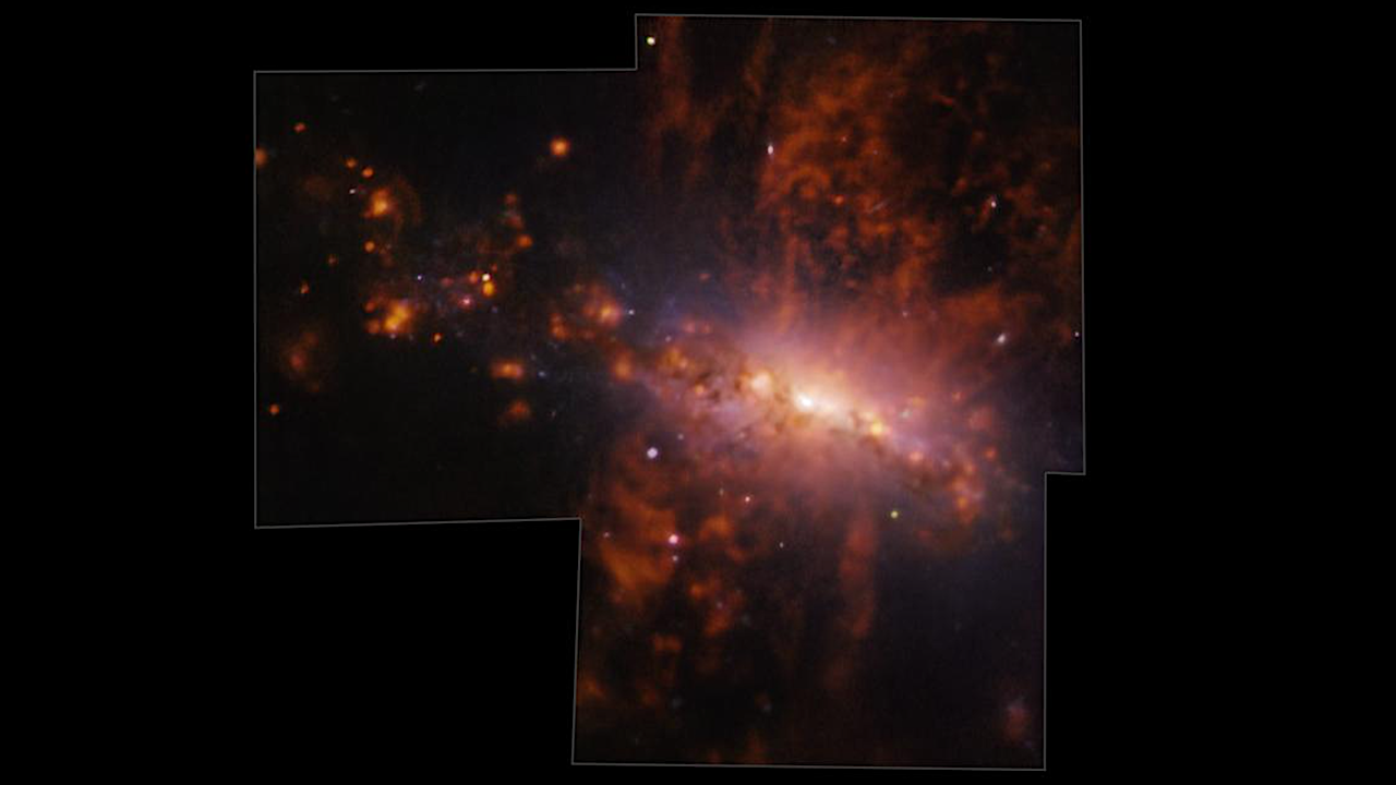 Las explosiones de la galaxia NGC 4383 liberan varios elementos al espacio interestelar