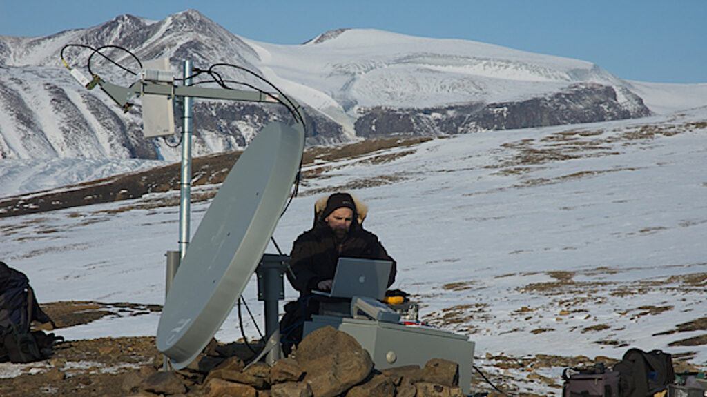 McGill High Arctic Research Station (MARS) Status Report: 16 April 2008