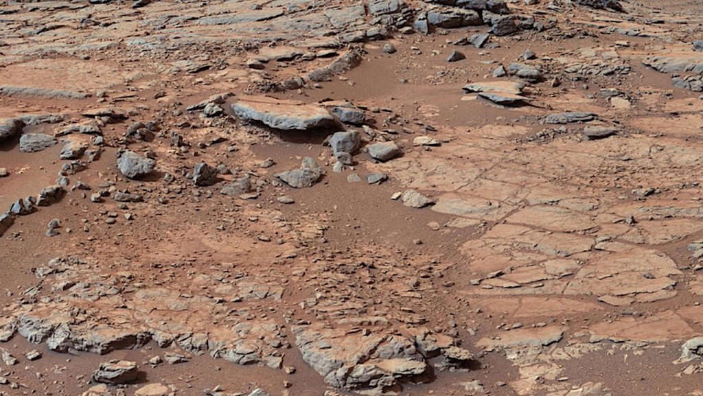 Curiosity Takes Inventory of Key Life Ingredient on Mars