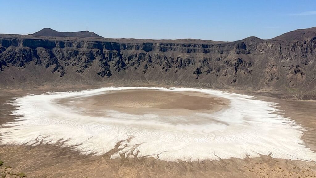 Saudi Arabia Crater Holds Clues For Extraterrestrial Life