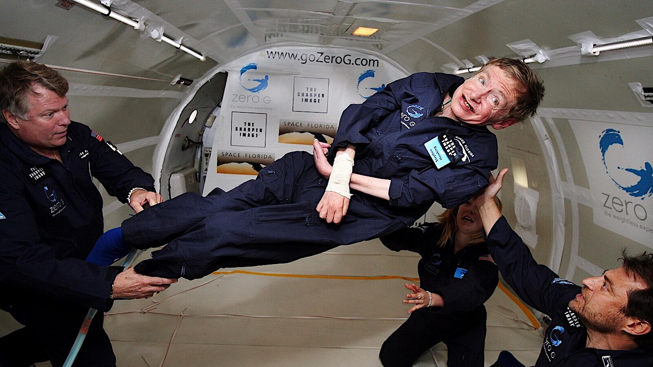 Stephen Hawking’s Warning on Contacting Aliens: A Physics Perspective on the Intelligence Trap