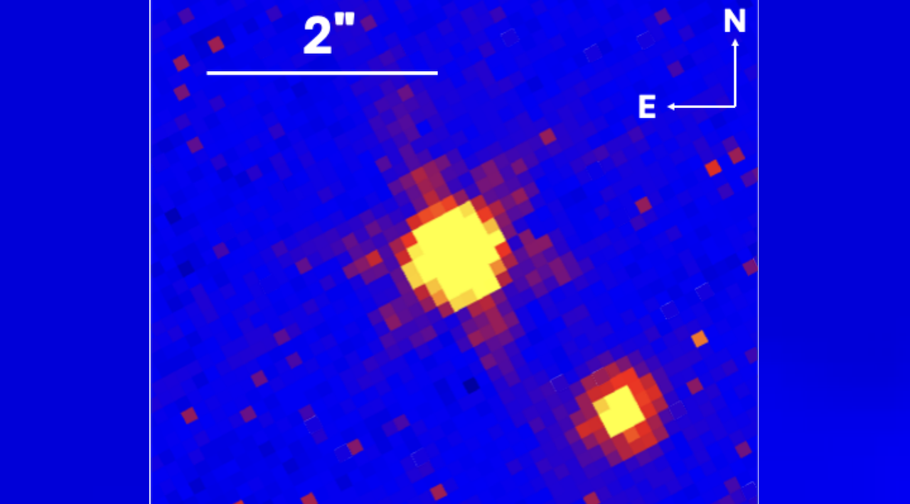 A Disintegrating Rocky World Shrouded in Dust and Gas: Mid-IR Observations of K2-22b using JWST