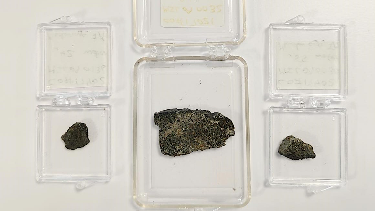 Contaminants, Including Ink, Detected In Meteorites Suggest Sample Preparation Needs Improving