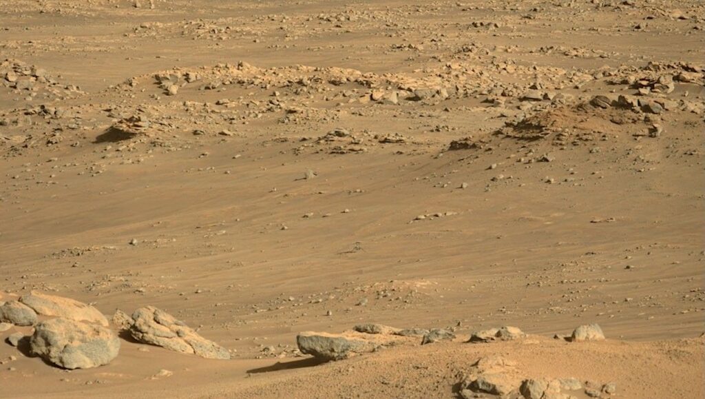 Energy-Limited Radiolytic Habitability in the Shallow Martian Subsurface: Implications for ExoMars Rosalind Franklin and Tianwen-3